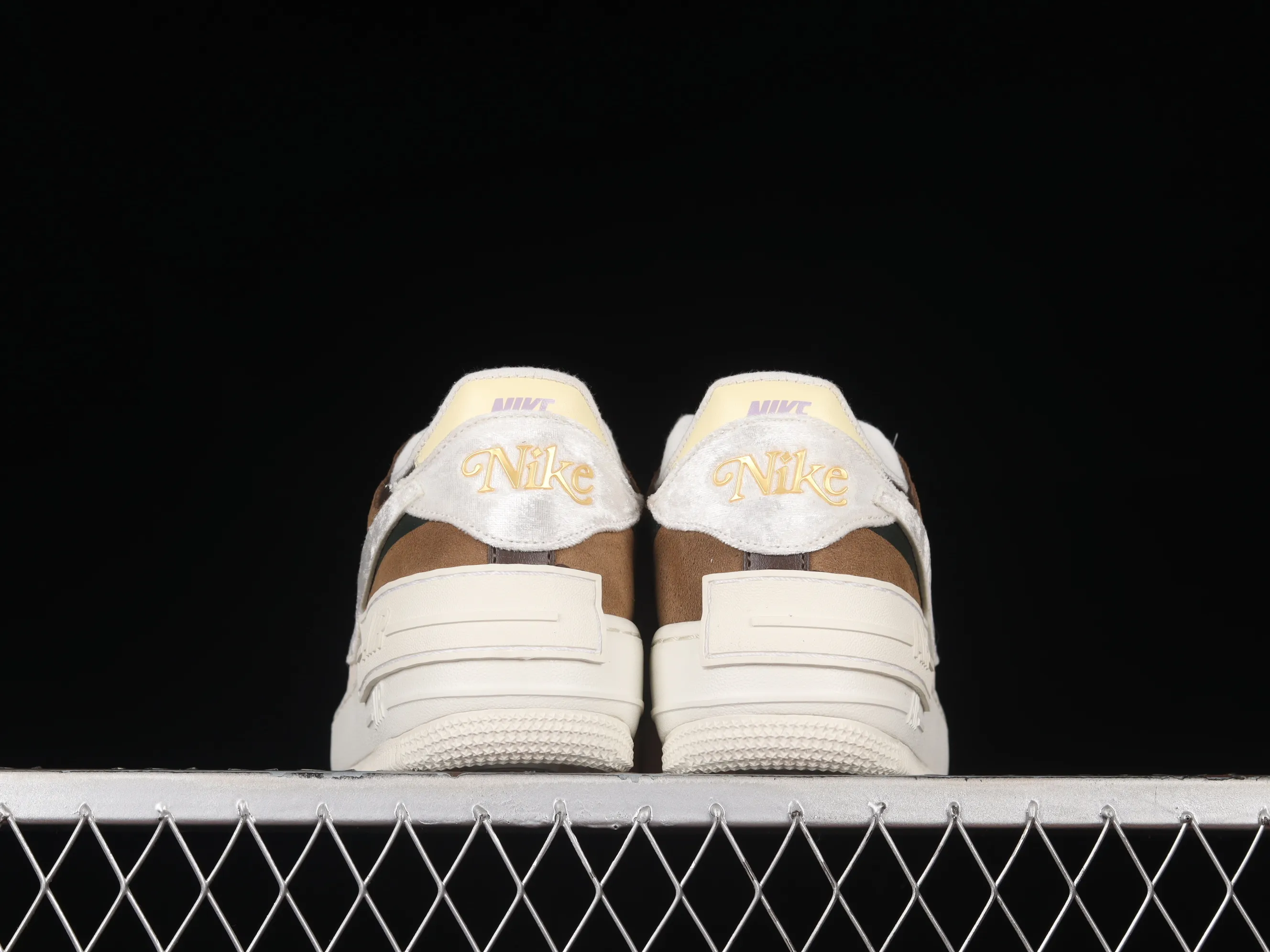 All Categories Nk Air Force 1 Air Force Series Nk Air Force 1 Shadow Air Force Lightweight Increase Nk Air Force 1 Shadow Air Force One Lightweight Increase Low Top Versatile Sneakers FB1857-111